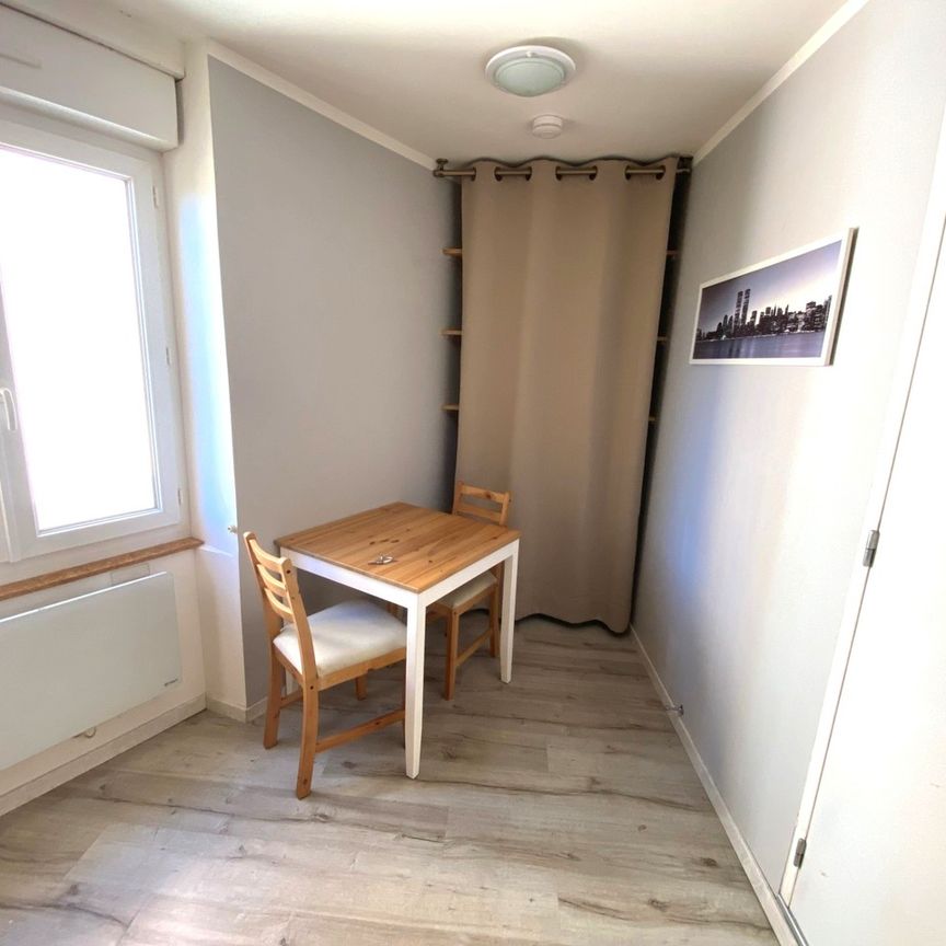 Location Appartement 1 pièce 16m² ROMANS SUR ISERE 26100 - Photo 1