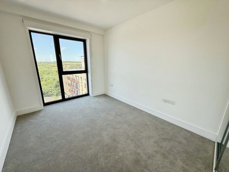 Burnt Mill, Harlow - Photo 2