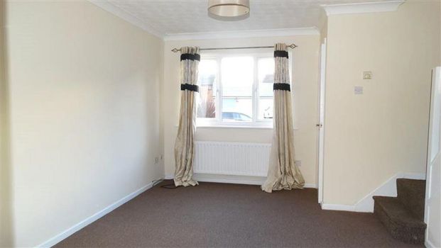 2 bedroom terraced house to rent - Photo 1