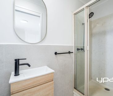 Newly Renovated - Ideal For One! - Photo 2