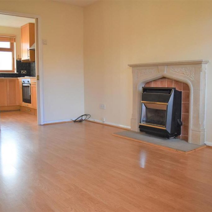 2 bedroom townhouse to rent - Photo 1