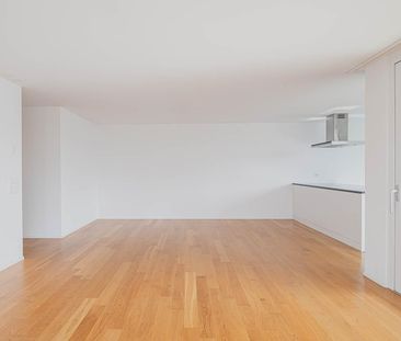 Schöne und helle 2.5 Zimmerwohnung in Kloten zu vermieten - Photo 2