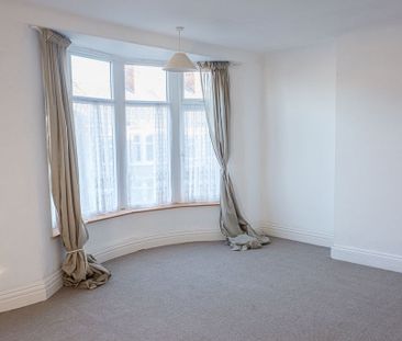 4 Bed Semi-Detached House, Curzon Avenue, CH45 - Photo 2