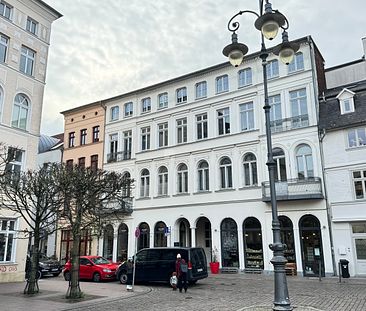 1,5 Zimmerwohnung in der Altstadt mit Blick auf den Marktplatz und das Rathaus - Foto 5