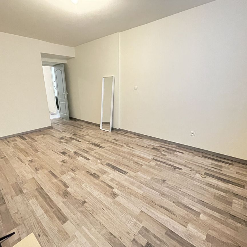 Location Appartement 2 pièces 44m² - Photo 1