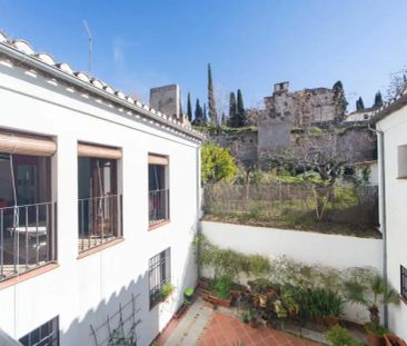Granada - Photo 2