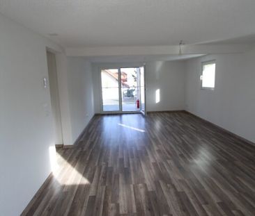 EG 4.5 Zim.-Wohnung modernes frisch saniertes Gebäude mit Terrasse ... - Photo 2