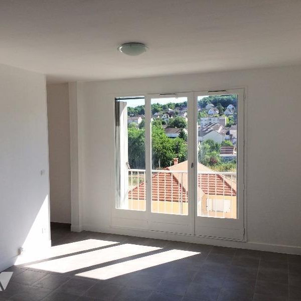 Appartement à louer à Bar sur Seine (10110), AUBE. RENSEIGNEMENTS EXCLUSIVEMENT PAR TELEPHONE, ... - Photo 1