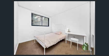 Two bedroom Two bathroom apartment - Photo 3