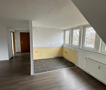 +++ Schöne helle 2 Raum-Dachgeschosswohnung in Elsteraue/Tröglitz +++ - Foto 1