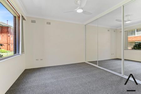 TWO BEDROOM APARTMENT - Photo 5