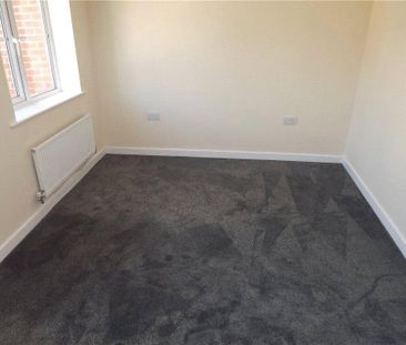 3 bedroom semi-detached house to rent - Photo 3