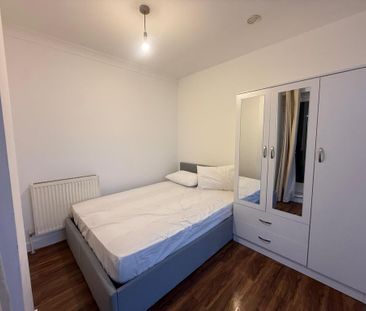 1 bedroom in a house share to rent - Photo 1