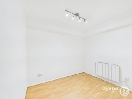 Magpie Close, Enfield, EN1 - Photo 4