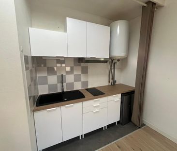 Location Appartement 1 pièce 30m² LA ROCHELLE 17000 - Photo 1
