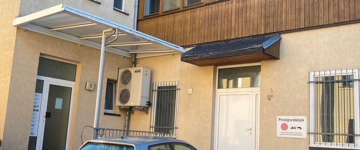 frisch renovierte und helle Wohnungen in Zentrum von Wilkau-Haßl - Photo 1