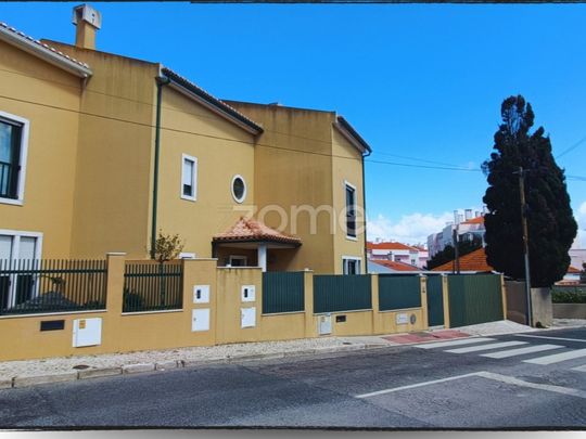 Moradia T4 em Lisboa - Photo 1