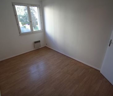 Location Appartement 3 pièces 73m² - Photo 3