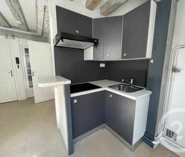 Location Appartement 1 pièce 23m² BRIE COMTE ROBERT 77170 - Photo 2