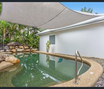 Charming 1-Bedroom Unit in the Heart of Palm Cove - Photo 5