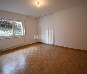 For rent in Monthey a renovated 3.5 room apartment - Photo 5