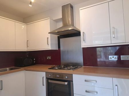 1 bedroom flat to rent - Photo 4