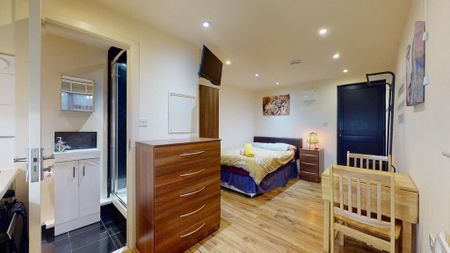 Studio to rent - Photo 5