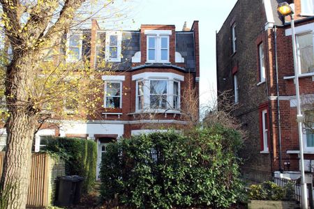 2 bedroom ground floor maisonette to rent - Photo 2