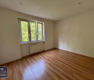 Location Appartement 3 pièces 70m² MULHOUSE 68100 - Photo 4