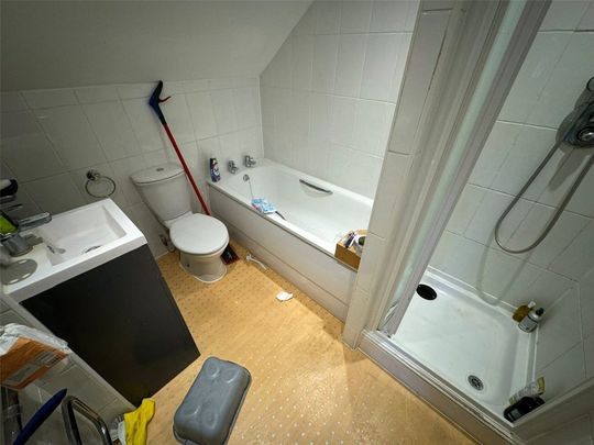 1 Bedroom Flat / Apartment - Howard Road, Southampton - Photo 1