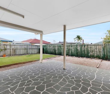 114 Carpenter Way, Sandstone Point QLD 4511 - House For Rent | Domain - Photo 6