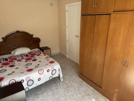 Piso de alquiler en Carrer de L'arquitecte Rodríguez, 38, Els Orriols - Foto 5