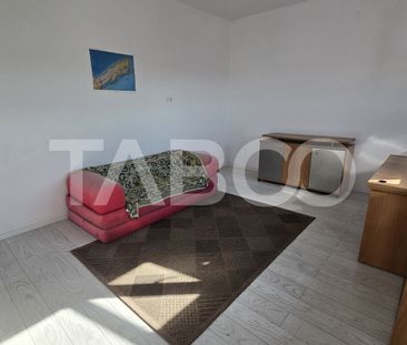 Penthouse de inchiriat 3 camere 2 bai si terasa de 107mp in Piata Cluj - Photo 2