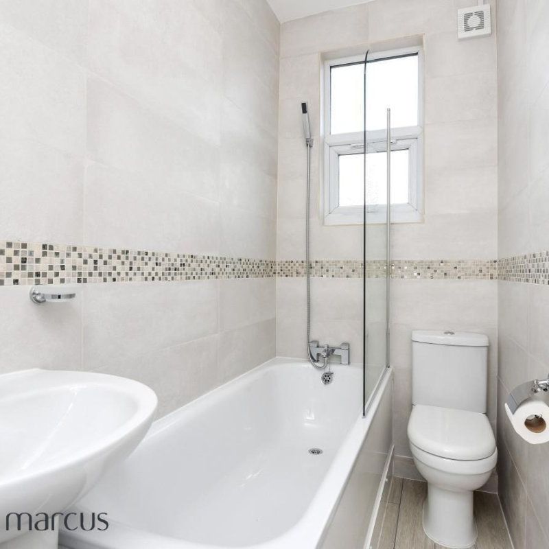 Totterdown Street - Photo 1