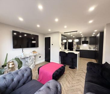 3 bedroom property to rent - Photo 2