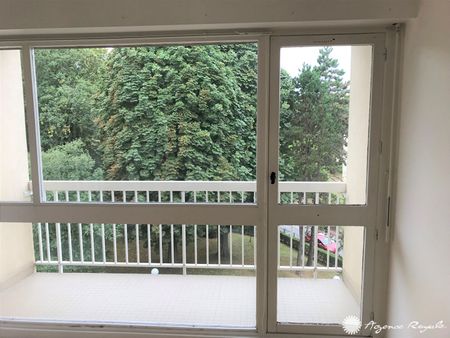 Location Appartement 2 pièces 50m² ST GERMAIN EN LAYE 78100 - Photo 4
