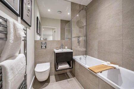 2 bedroom flat to rent - Photo 5