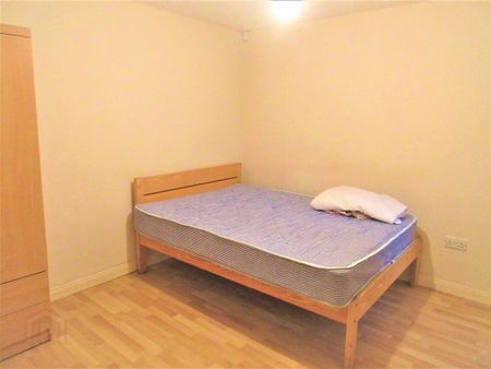 4 Bedroom Apartment, 66a Rugby Avenue, Queens Quarter, Belfast, BT7 1GZ - Photo 5