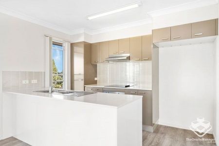 Unique Design - Photo 3