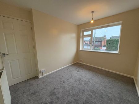 Viewlands Drive, Trench, Telford - Photo 2