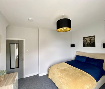 1 bed house share to rent in Coal Clough Lane, Burnley, BB11 - Photo 4