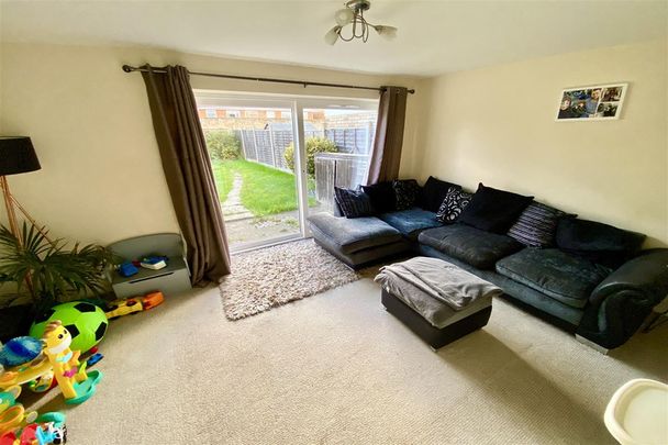 Columbia Walk, Worthing - Photo 1