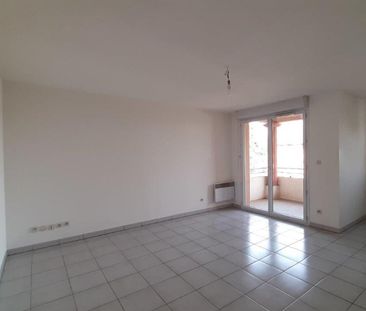 location Appartement T2 DE 39.17m² À SEILH - Photo 2