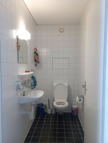 CHARMANT APPARTEMENT de 4.5 pièces AU COEUR DE LA VILLE ! - Photo 5