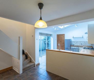 2 bedroom cottage to rent - Photo 1