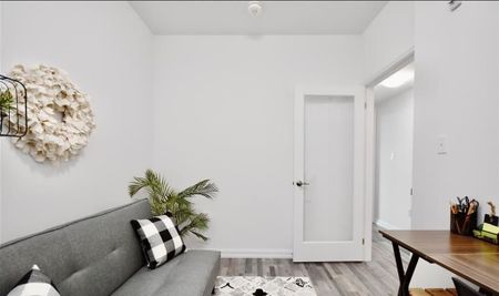 For Lease - 302 Essa Road Unit# 612, Barrie, Ontario - Photo 2