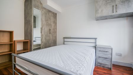 100 Teignmouth Road - Photo 3