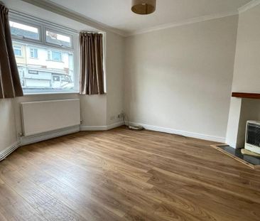 3 bedroom house to rent - Photo 2