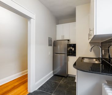 Elgin Apartments - Photo 6