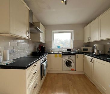 2 bedroom apartment to rent - Photo 3